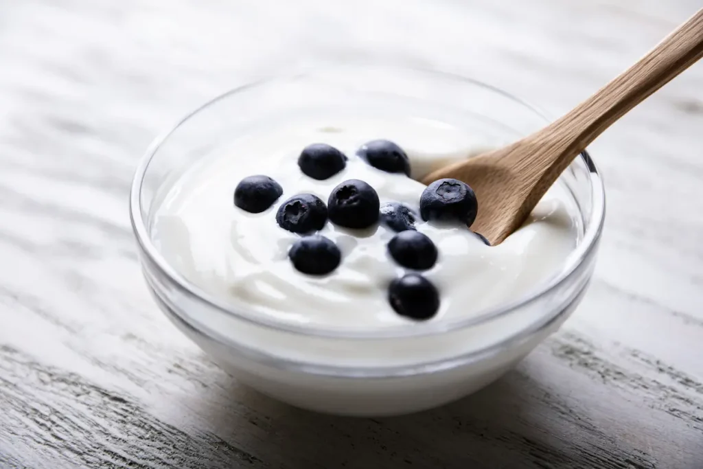 Yogurt with blueberry